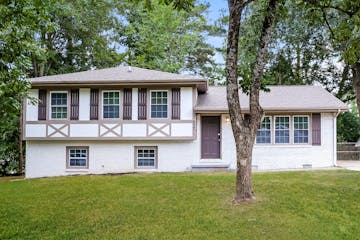 677 SELDEN CT JONESBORO, GA 30238